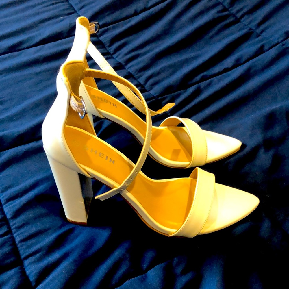 SHEIN heels - Picture 2 of 4